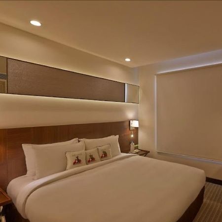 K10 Hotel ヴァドーダラー エクステリア 写真