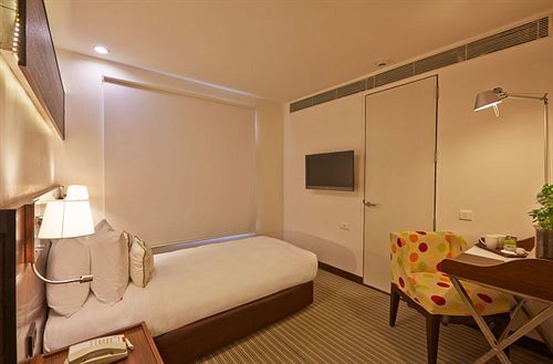 K10 Hotel ヴァドーダラー エクステリア 写真