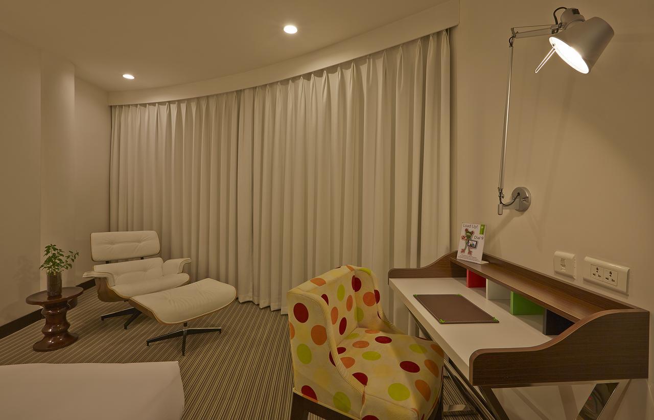 K10 Hotel ヴァドーダラー エクステリア 写真